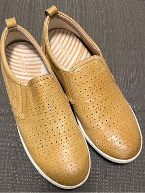 Taos Footwear Court Women’s 11